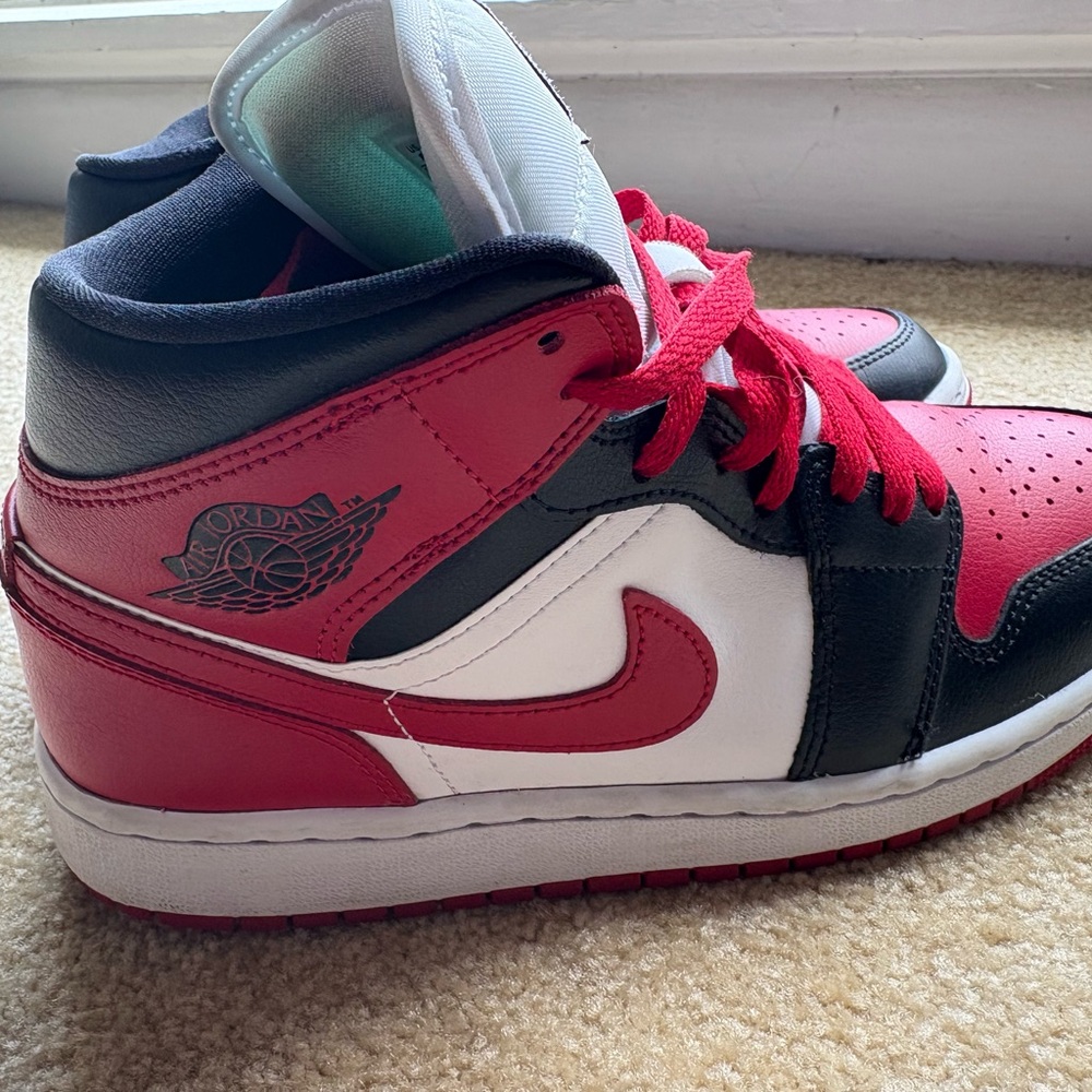 Women’s size 8 Jordan 1’s Red and Black High-Top Sneakers